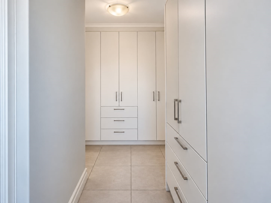 To Let 3 Bedroom Property for Rent in Parklands North Western Cape